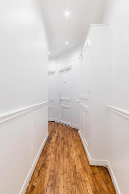 Haussmannian Apartment, Near Champs-Elysees Paris Ngoại thất bức ảnh